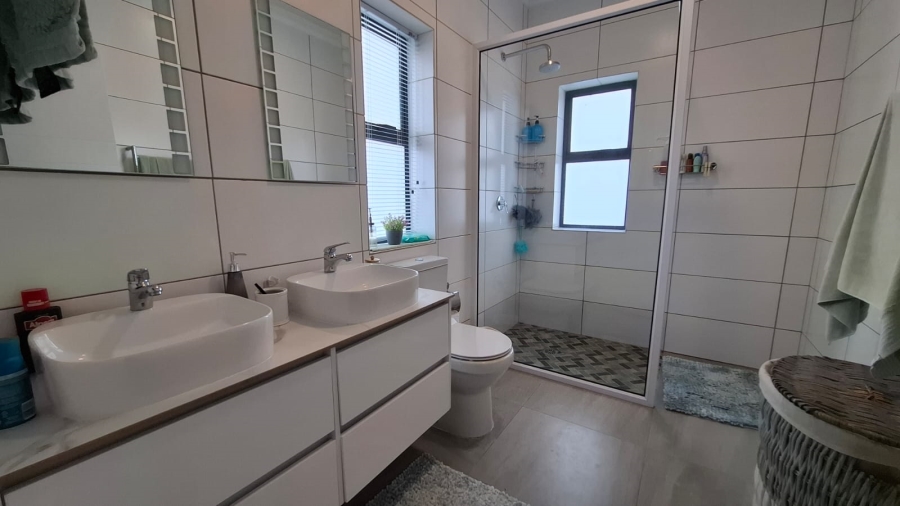 3 Bedroom Property for Sale in Witsand Western Cape